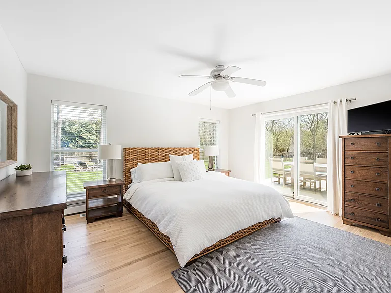 4 Rosemaries Ln — Photo 17