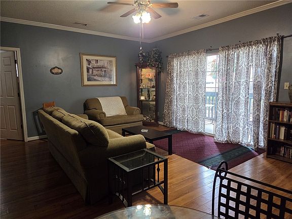 4th image of 160 Wexford Dr Unit 101