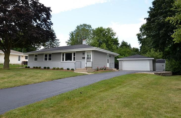 1st image of 6308 W Fairlane Ave