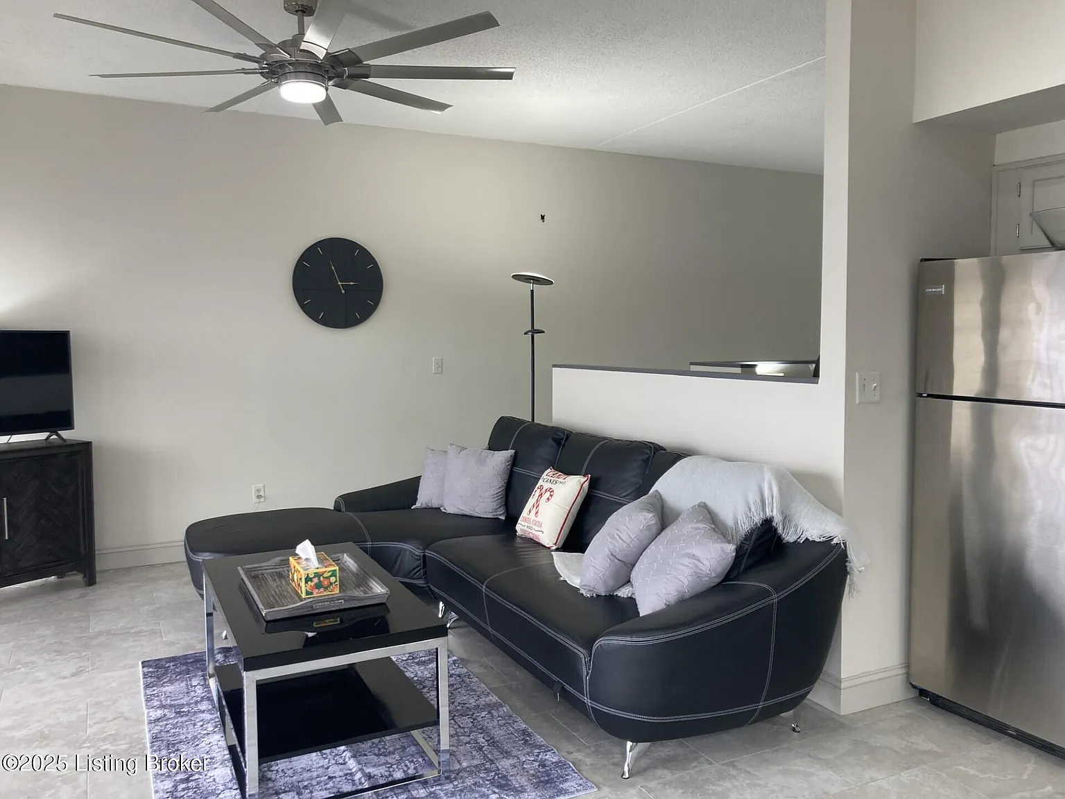 1 bed, 1.0 bath, 845 sqft, $1,775 — Photo 4