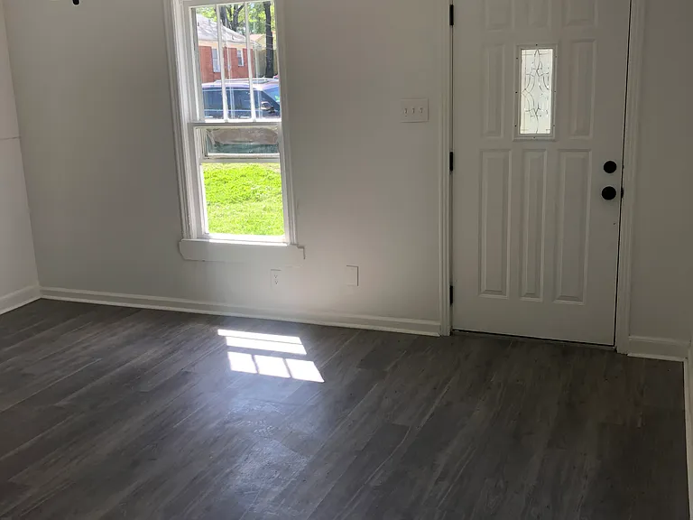 3264 Princeton Ave — Photo 8