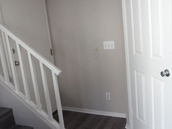 3rd image of 2435 Ternberry Ct