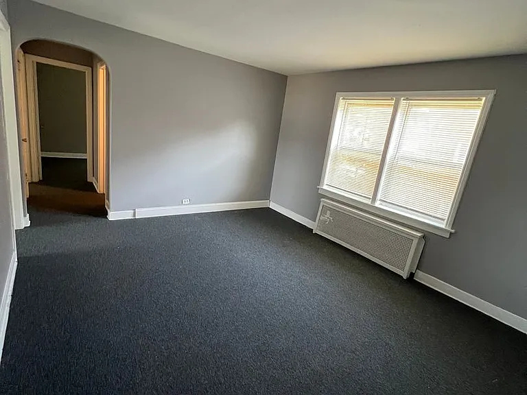 4208 S Michigan Ave — Photo 3