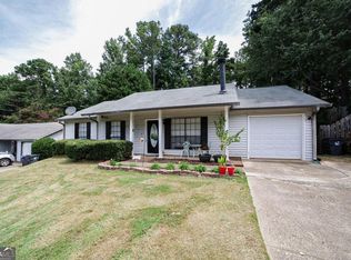 5115 Sugar Crest Dr, Buford, GA