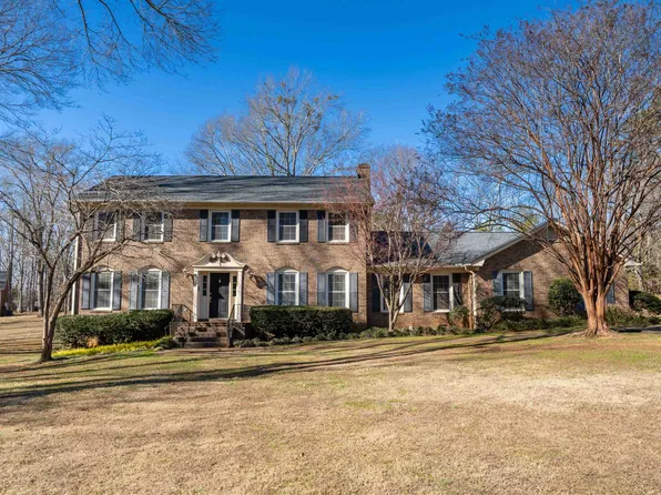 234 Dunbarton Dr, Spartanburg, SC 29307