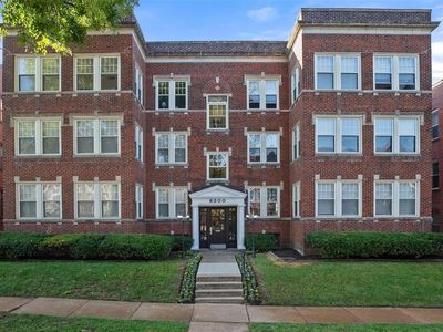 6300 Southwood Ave, Saint Louis, MO, 63105