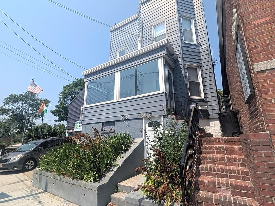 1st image of 3361 Kennedy Blvd Unit 2