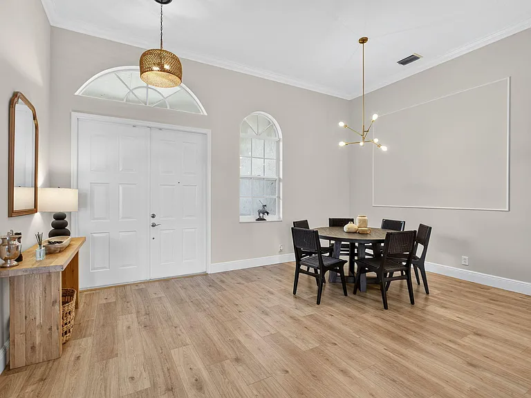4693 Sugar Beach Way — Photo 6