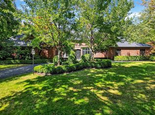 1236 W 57th St, Kansas City, MO 64113