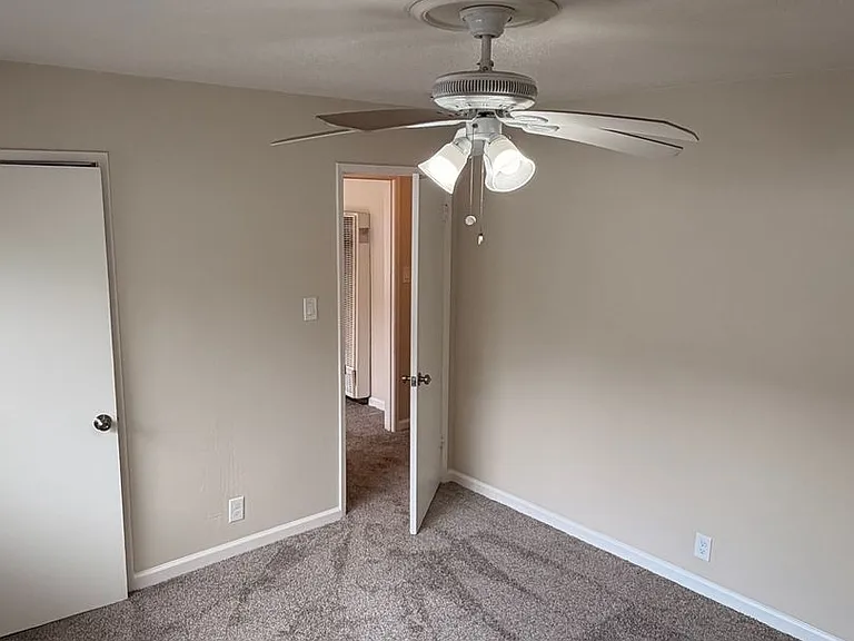 108 Boyce Street — Photo 3