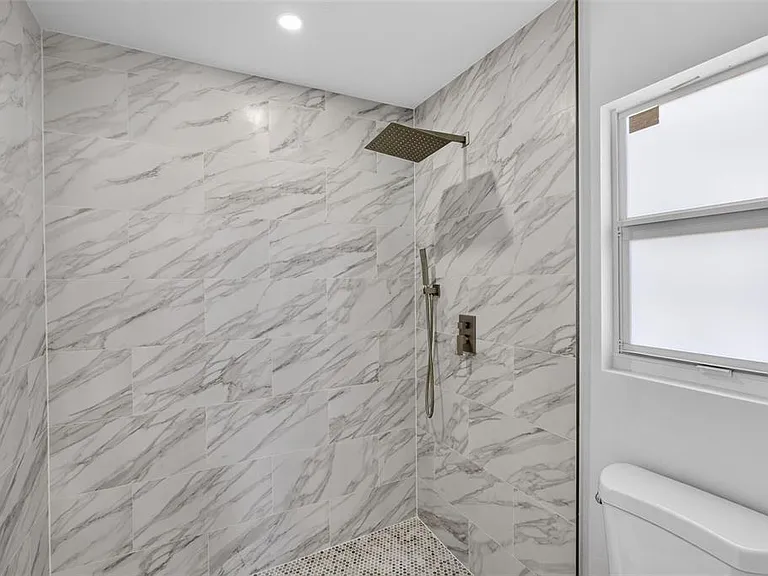 375 Denver Dr — Photo 19