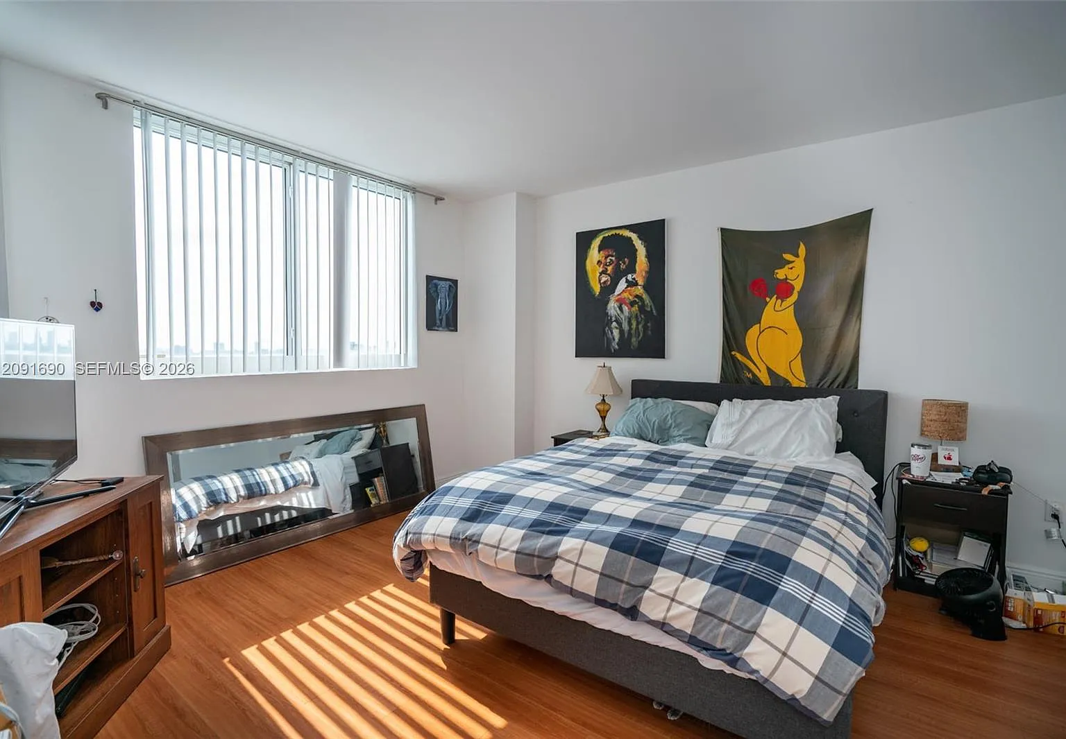 1800 Club Condo — Photo 3