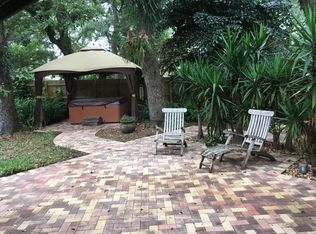 6600 Douglas St, Hollywood, FL 33024