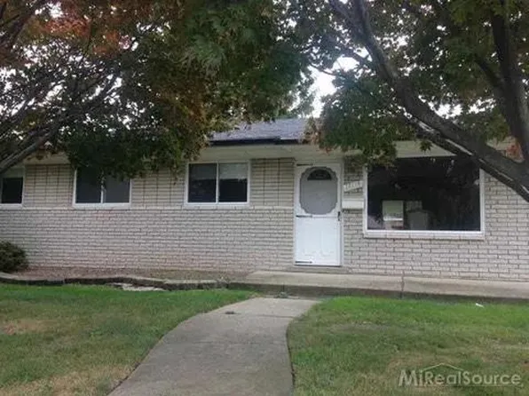 12118 Chevelle Dr, Sterling Heights, MI 48312