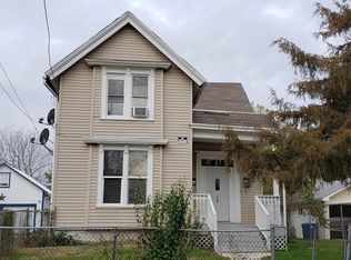 266 Jefferson St, Aurora, IL 60505