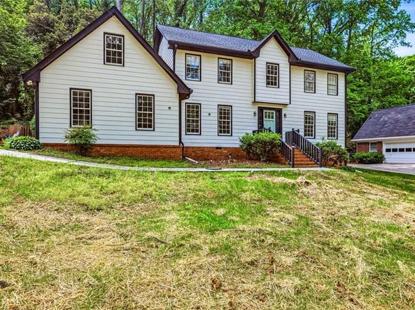 1337 Arlene Ct, Lilburn, GA 30047