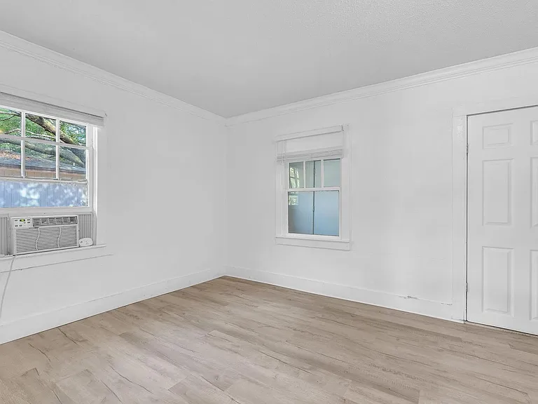 612 32nd St #B — Photo 14