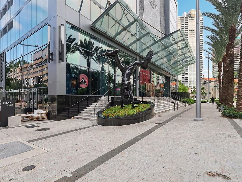 1st image of 1451 Brickell Ave #1504