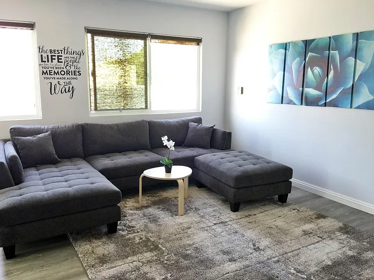 2224 S Spaulding Ave #3 — Photo 1