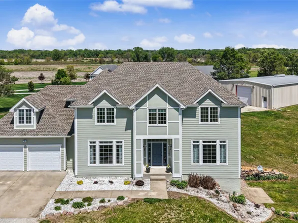 19600 W Ave, Dallas Center, IA 50063