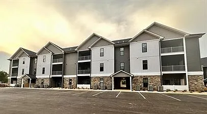 456 English Commons Drive Building A — Photo 49
