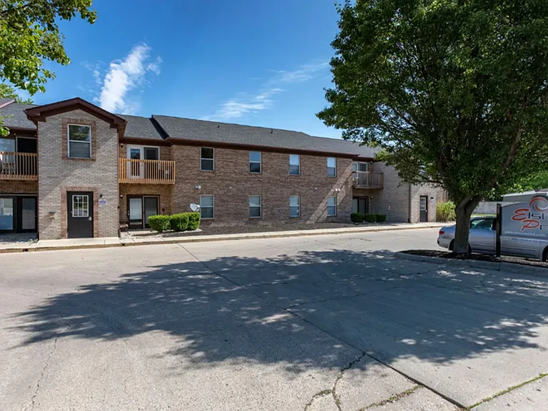Elston Point — Photo 25