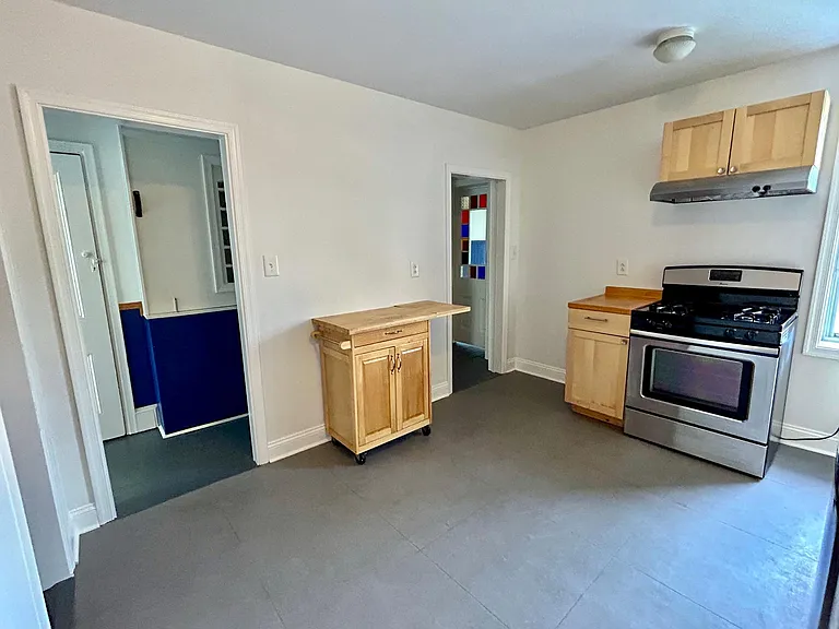 4119 Parrish St — Photo 5