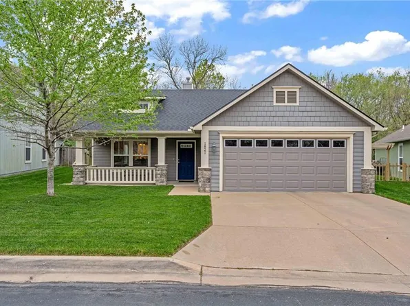 1821 Delaware St, Lawrence, KS 66044
