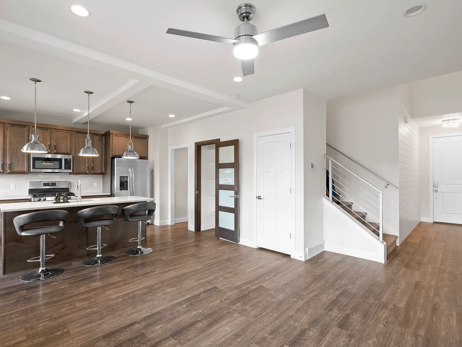 1116 Cattail Ct — Photo 4
