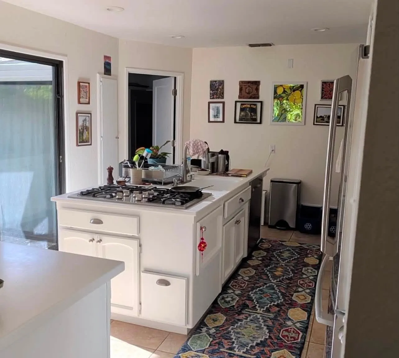 3 bed, 1630 sqft, $3,300 — Photo 2