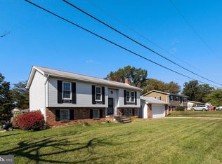 8808 Glenarden Pkwy, Lanham, MD 20706