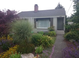 3206 34th Ave W, Seattle, WA 98199