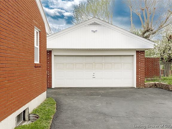 5th image of 1453 Altawood Drive