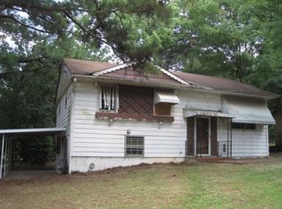 4138 Sweetbriar Ln, Forest Park, GA 30297