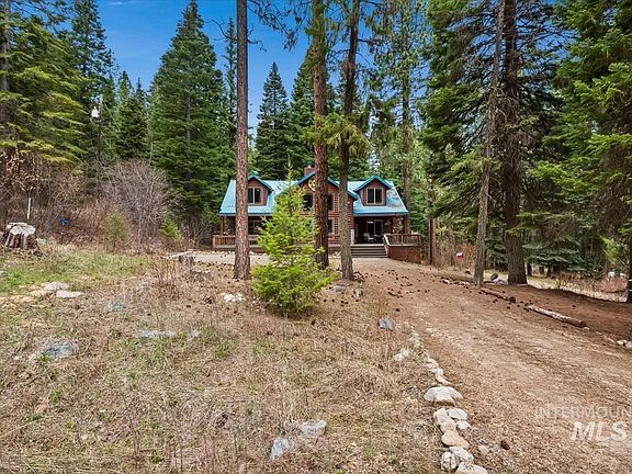 4th image of 28 Elk Run Dr