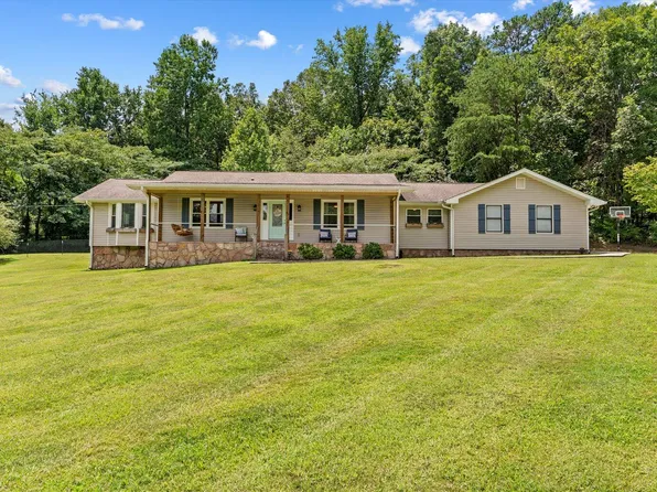 323 Lower Dug Gap Rd SW, Dalton, GA 30720