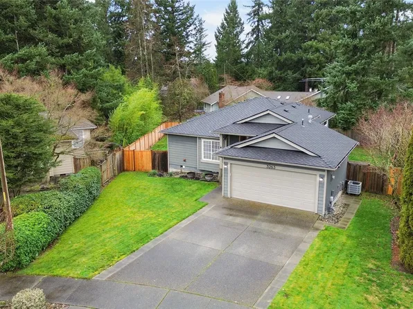 3263 Lois Lane, Enumclaw, WA 98022