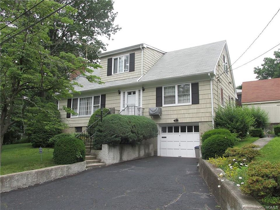 1st image of 31 Marwood Ln