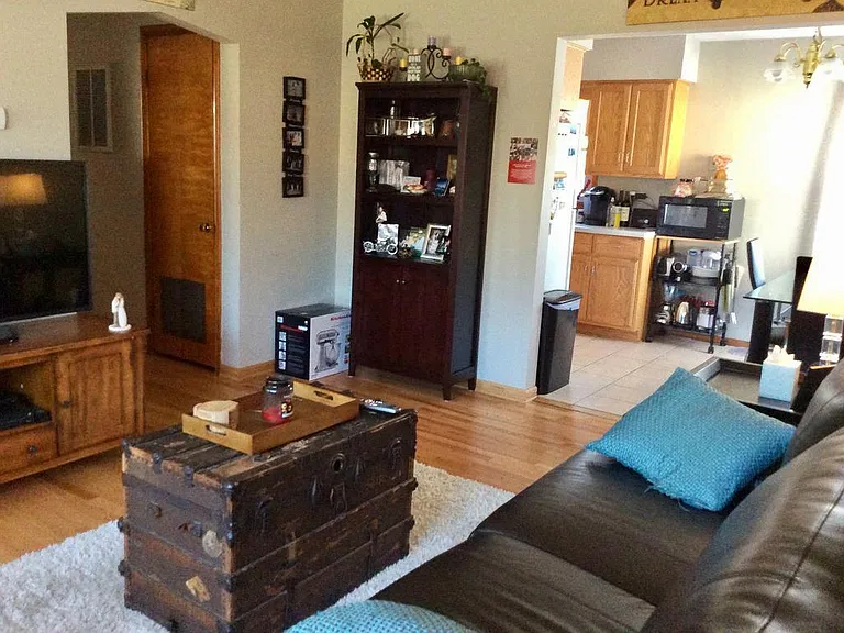 6554 Maple Lane Dr — Photo 4