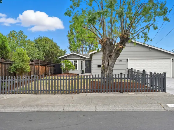 1286 Redwood Dr, Concord, CA 94520