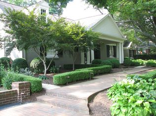 1620 Lakewood Dr, Lexington, KY