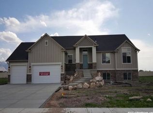 747 W 2775 N, Pleasant View, UT 84414