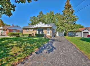 6281 Burdette Dr, Niagara Falls, ON L2E 5H1