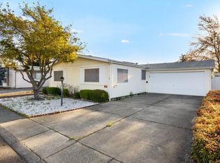 555 Freeman Rd UNIT 15, Central Point, OR 97502