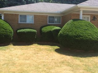 29138 Lorraine Ave, Warren, MI 48093