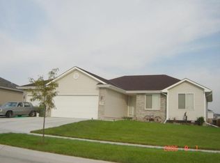 7131 N 16th St, Lincoln, NE 68521