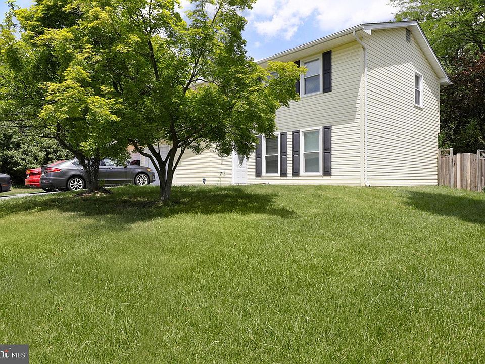 1st image of 7857 Bastille Pl