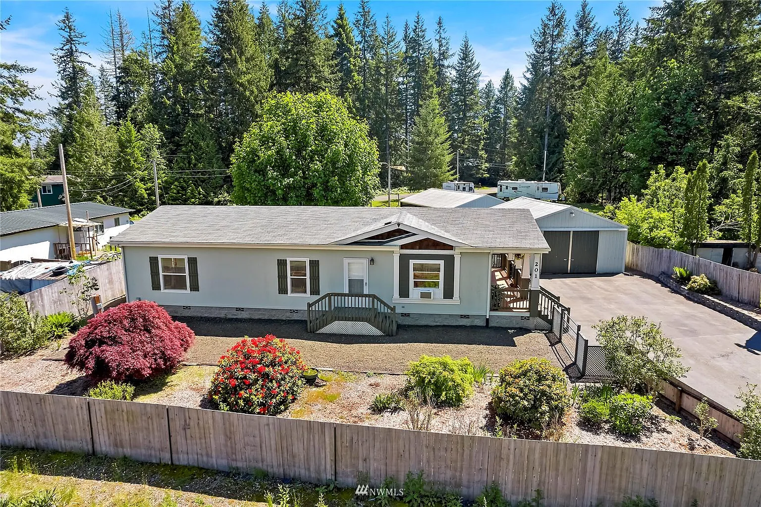 201 E Tahuya Dr photo 1