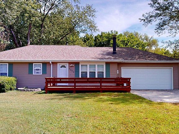 2nd image of 2508 Maplewood Ln