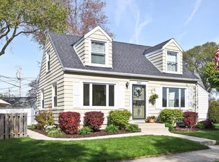 3167 N 74th St, Milwaukee, WI 53216